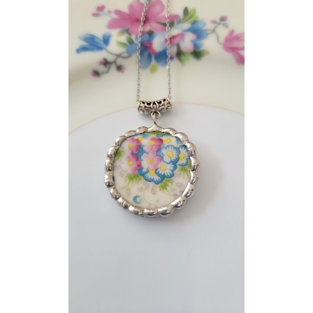 Broken China Pendant Necklace • Hand Soldered Upcycled Porcelain